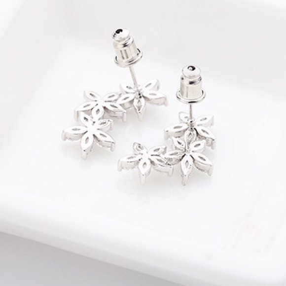 Swavorski crystal flower 925 silver earrings new sterling elegant luxury - Picture 10 of 10